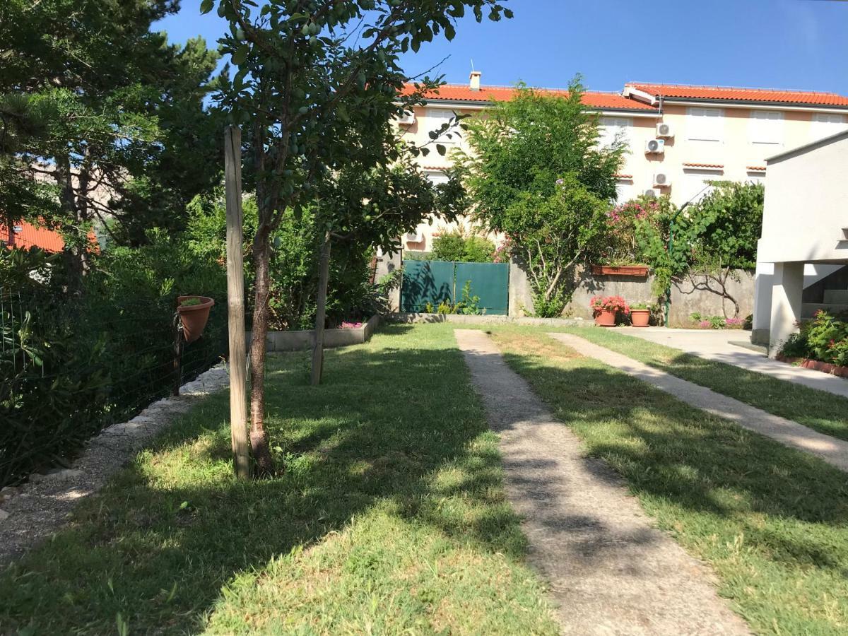 Apartments Lena Baška Dış mekan fotoğraf