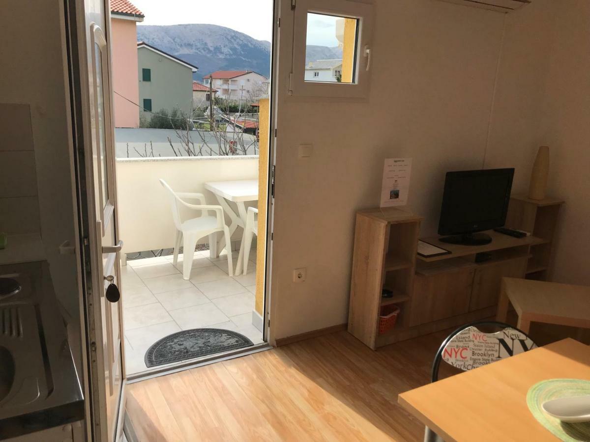 Apartments Lena Baška Dış mekan fotoğraf